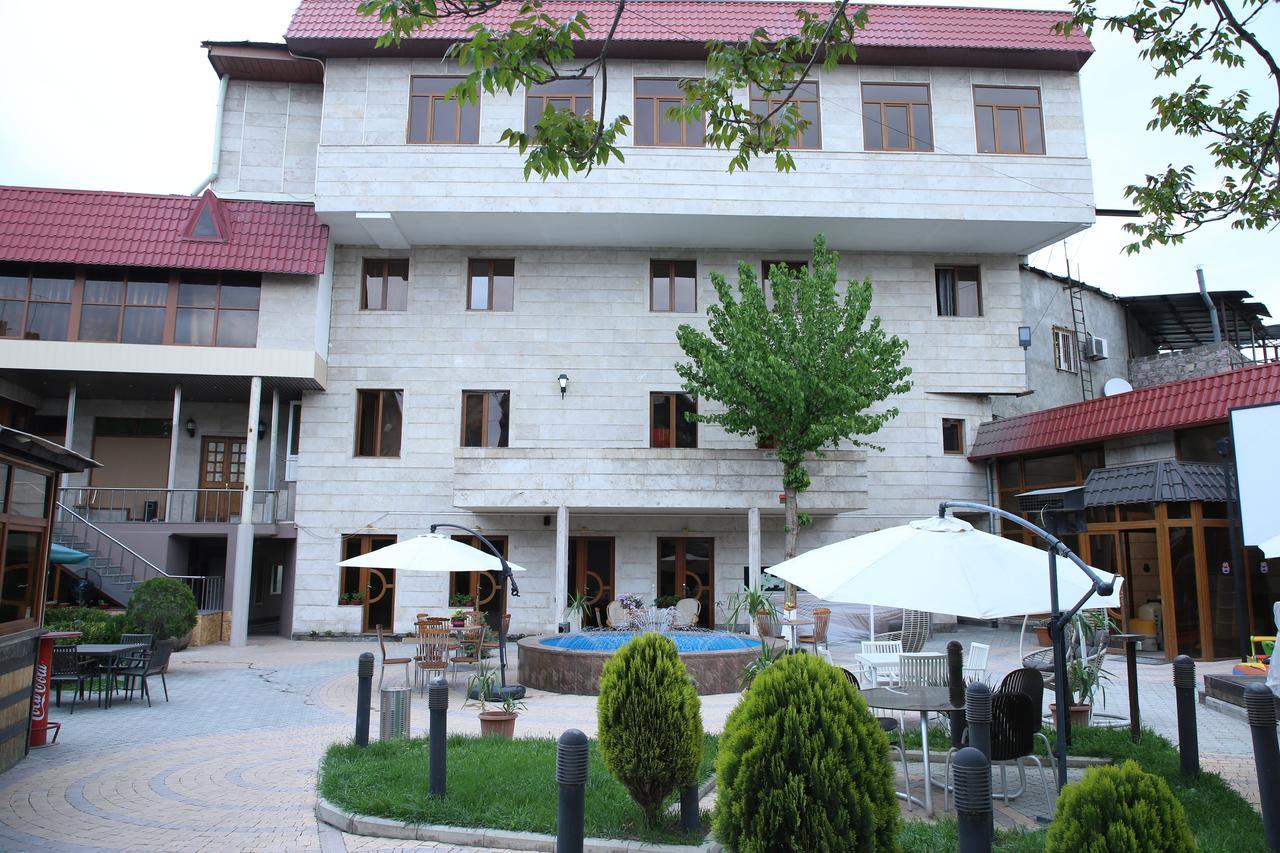 Aratta Hotel Argavand Eksteriør billede